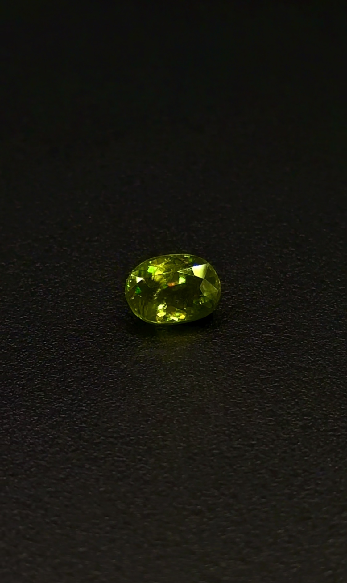 природний сфен (титаніт) 2.40сt - Зображення 3