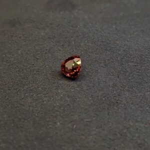 Натуральний Циркон “Трилон” — 3,30 ct